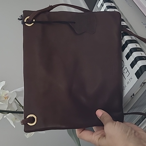 NWT Margot New York brown leather cross body. - Picture 3 of 6